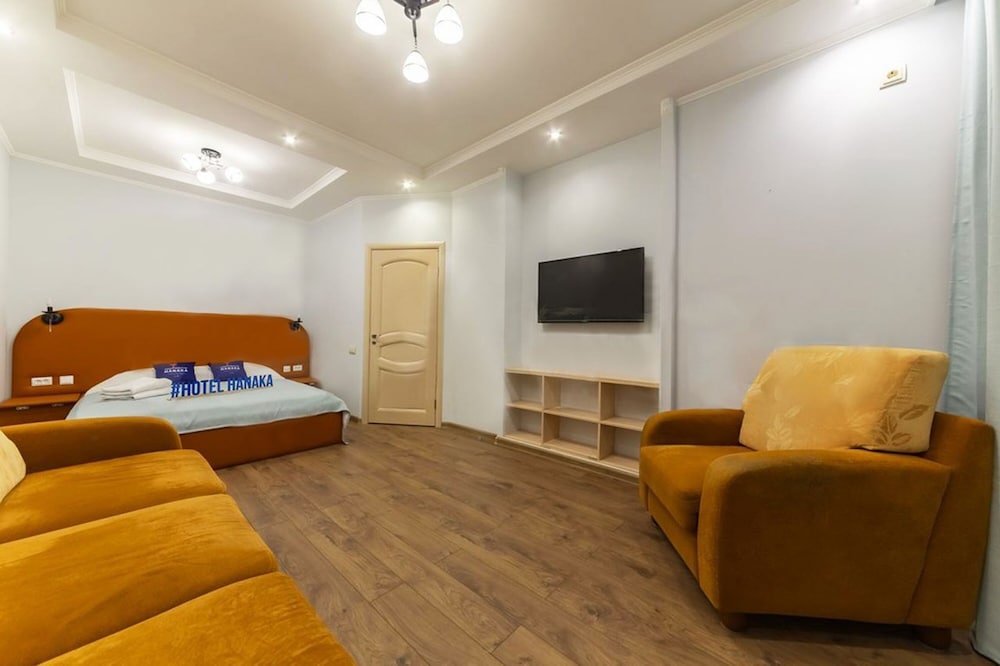 Apartment photo 1