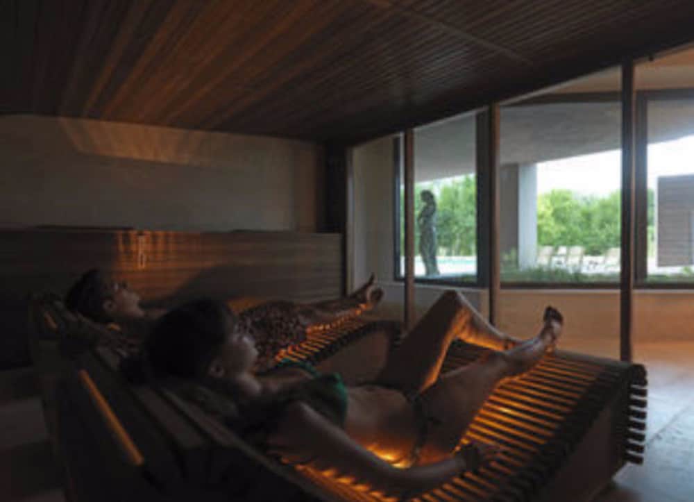 Deluxe Double Room (Spa Access) photo 1