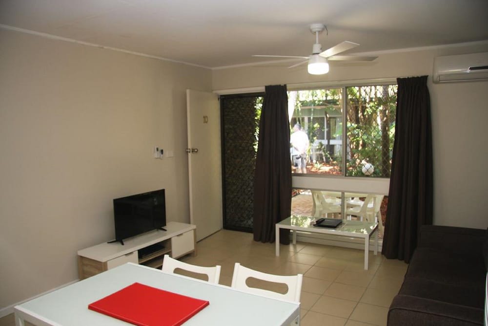 Garden Villa - Two Bedrooms photo 3