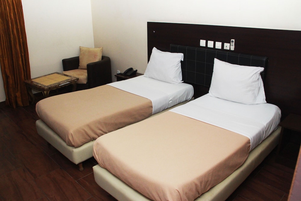 Double or Twin Room photo 1
