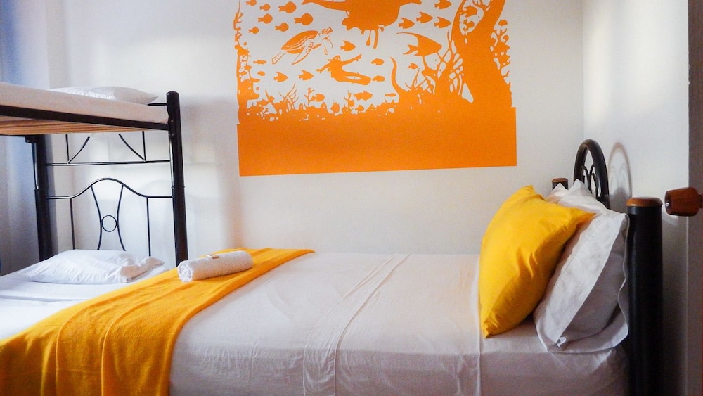 Quadruple Room photo 2