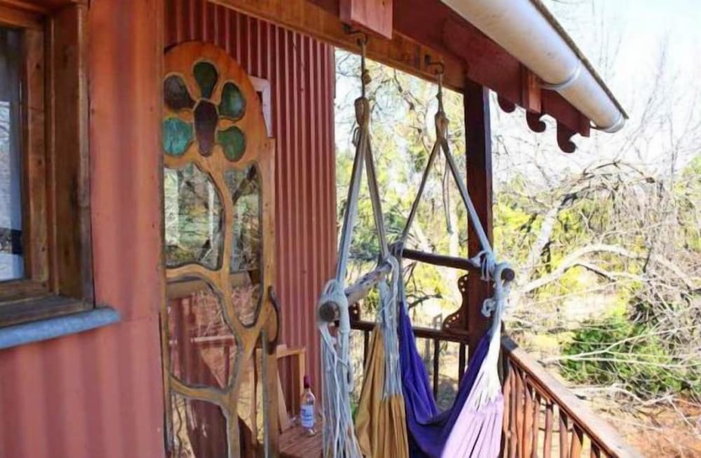 Bottle Treehouse photo 3