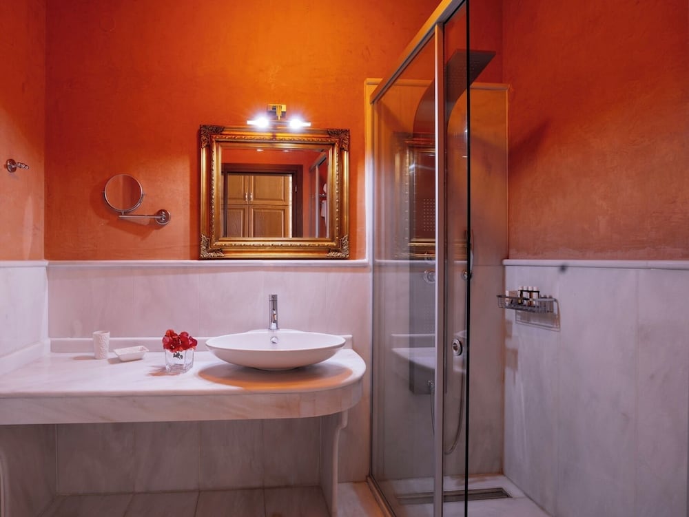 Junior Suite (max 4 adults) photo 3