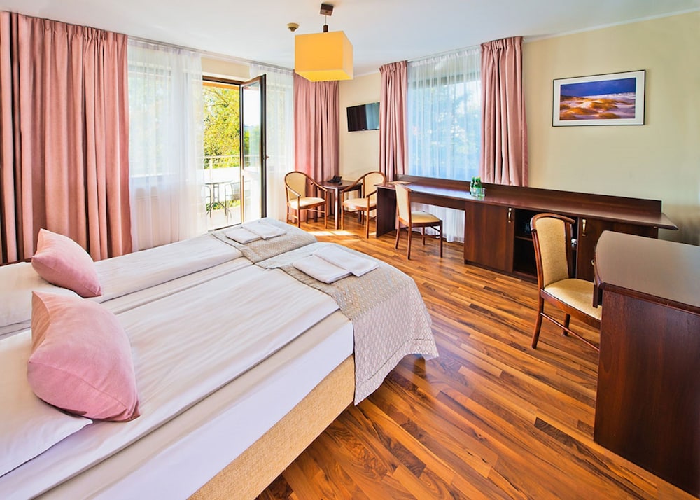 Suite (for 3 people) photo 3
