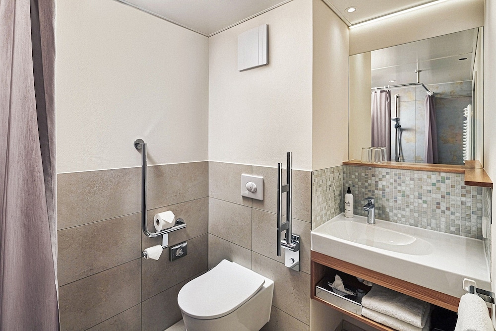 Hoernle Double Room photo 3