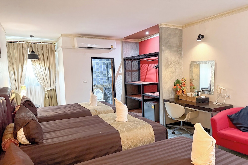 Triple Room - Photo 2