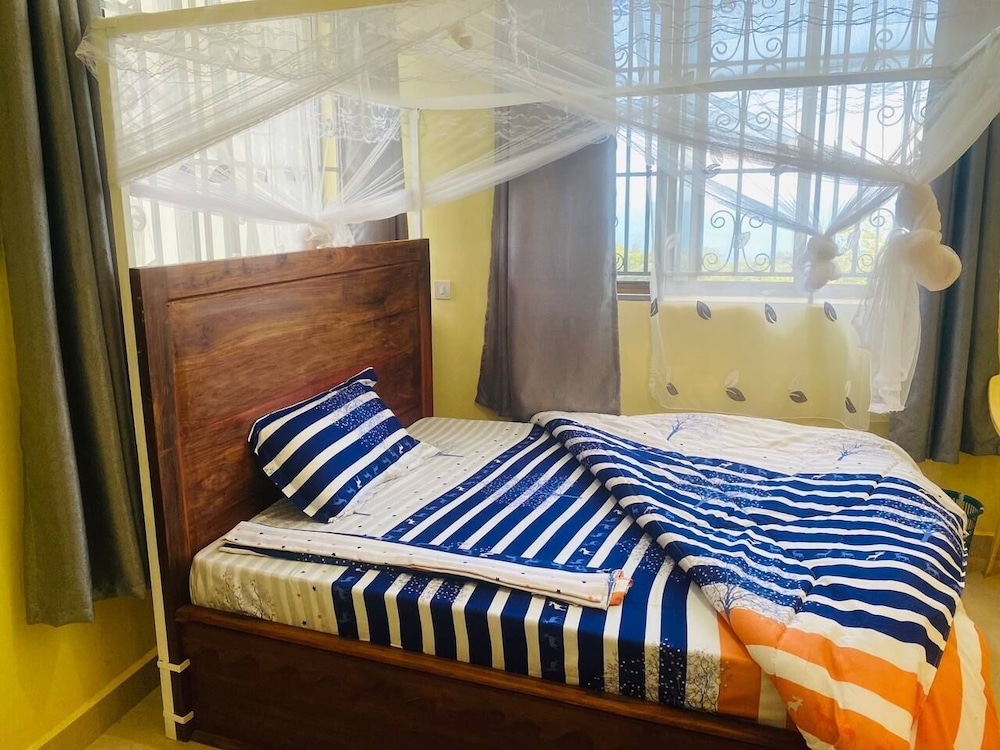 Classic Double Room, Balcony, Lake View