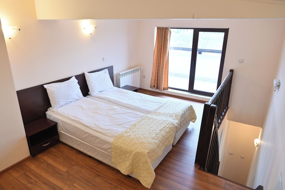 Comfort Duplex, Mountain View