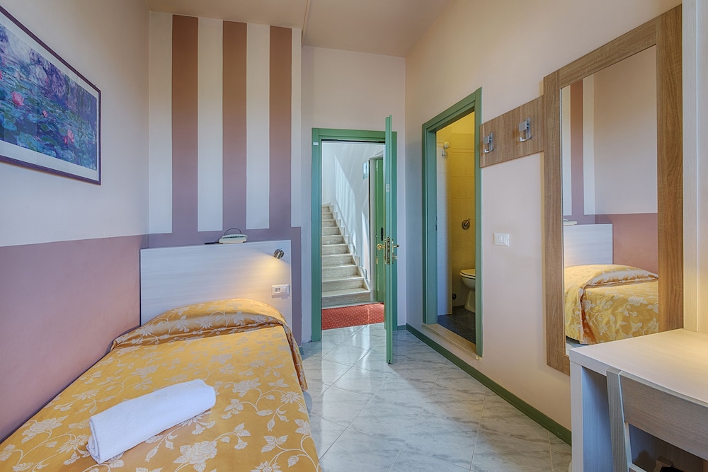Chambre Simple, 1 lit une place