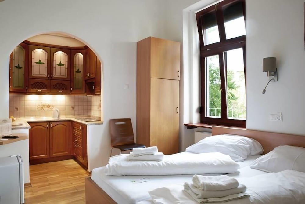 Standard Room, City View photo 1