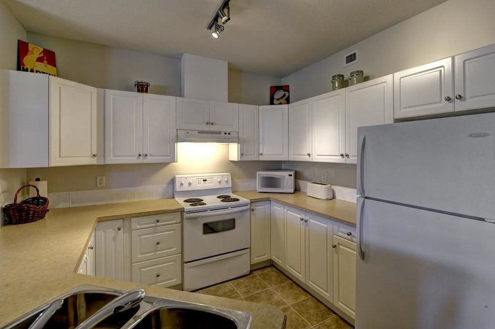Family Condo, 2 Bedrooms photo 2