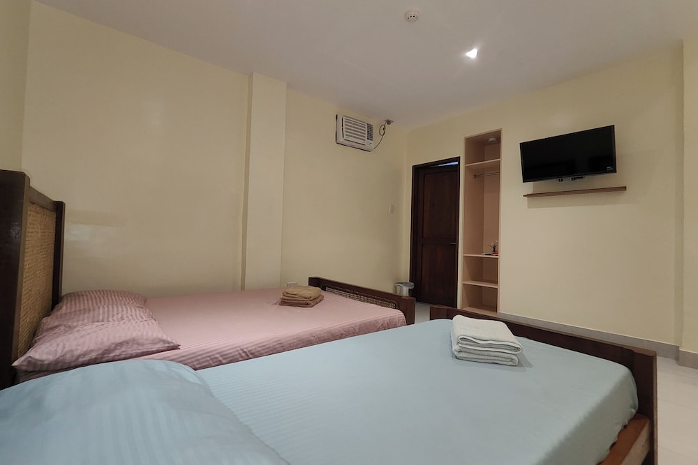 Family Triple Room photo 3