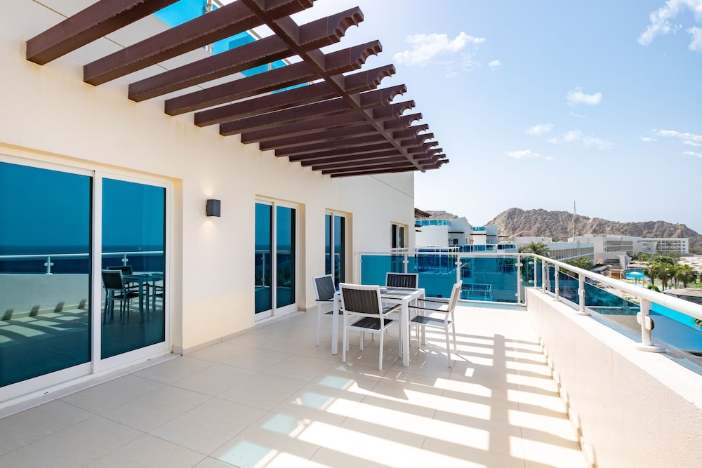 Grand Suite, Balcony, Ocean View photo 2