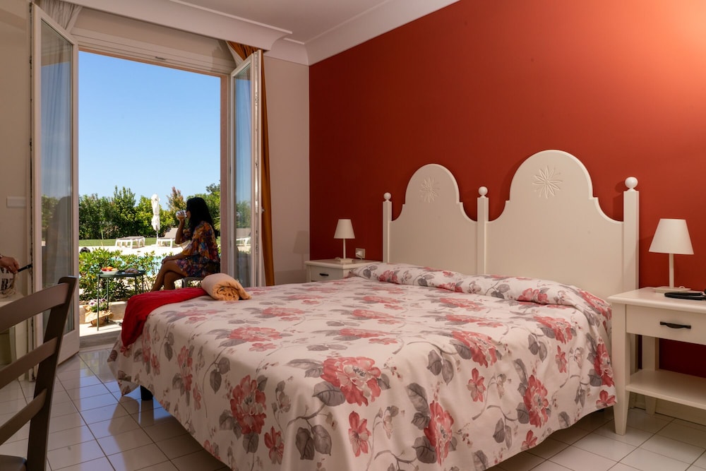 Classic Double Room Single Use