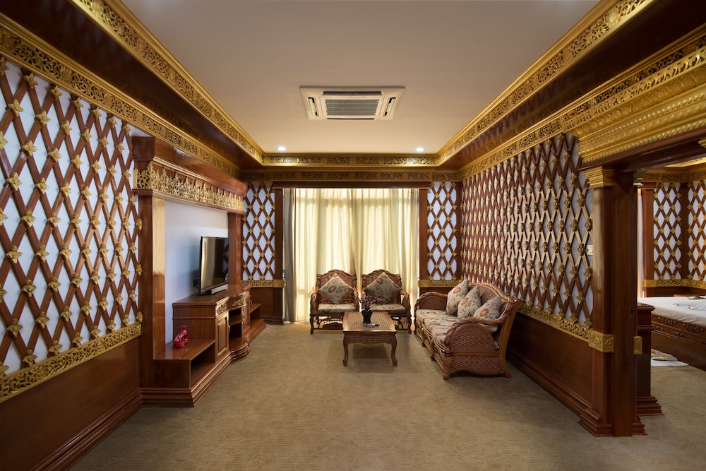 Royal Suite Room photo 3