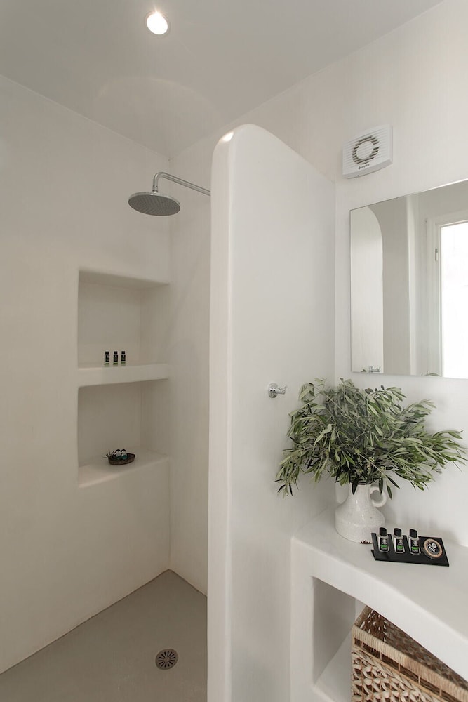 Superior Triple Room, Balcony, Sea View (Top floor) - Photo 23