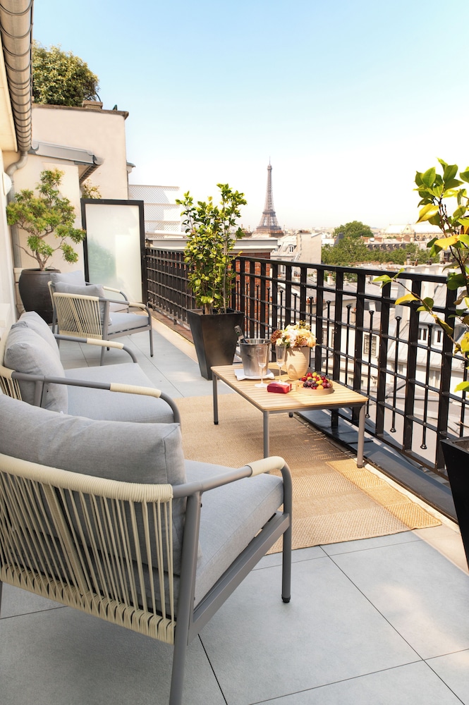 2-bedrooms Panoramic Terrace Suite