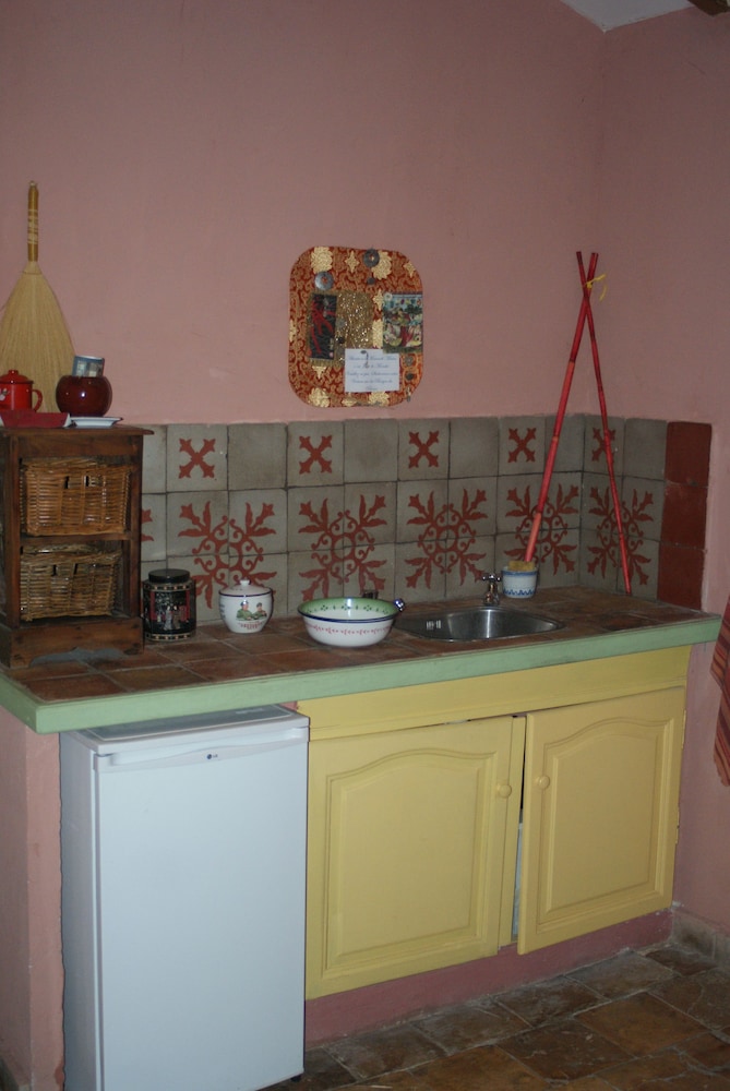 Standard Apartment, 2 Bedrooms - Photo 7