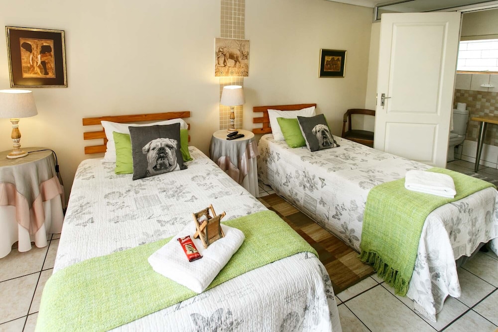 Room 1 photo 1