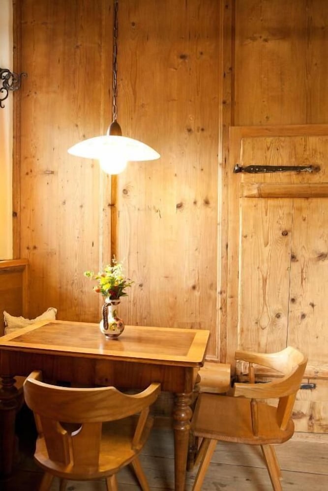 Classic Studio, 1 Bedroom, Kitchenette, Mountain View (Ritterzimmer) photo 2
