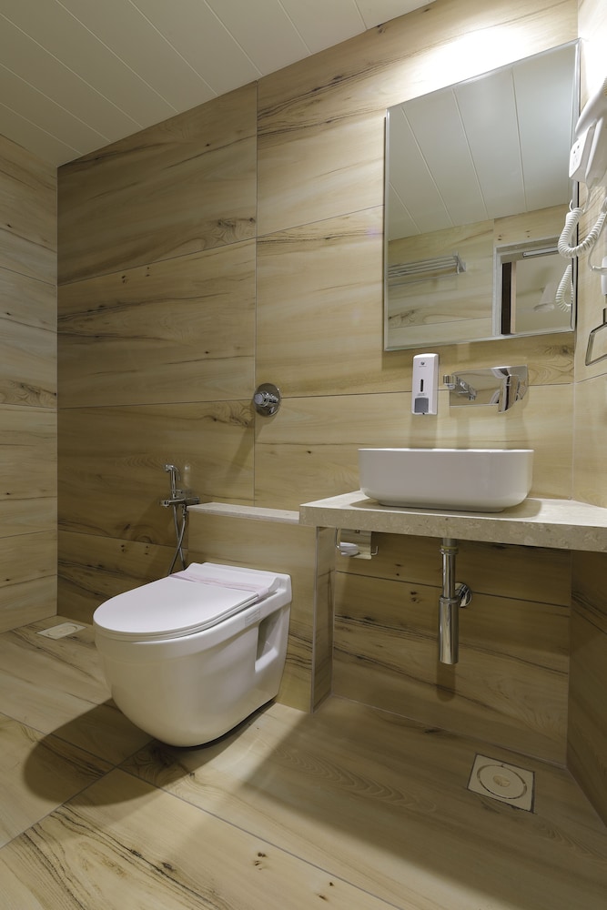 Platinum Room - Photo 4