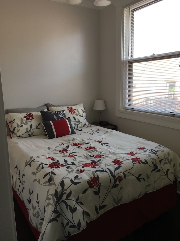 Apartment, 1 King Bed With Sofa Bed