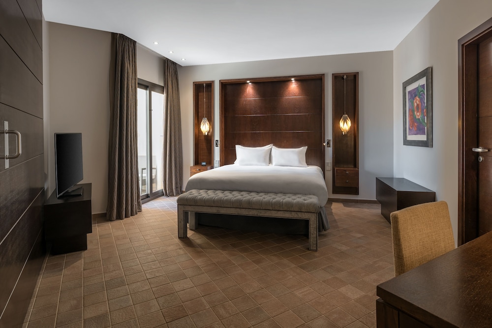 Deluxe Room, 1 King Bed