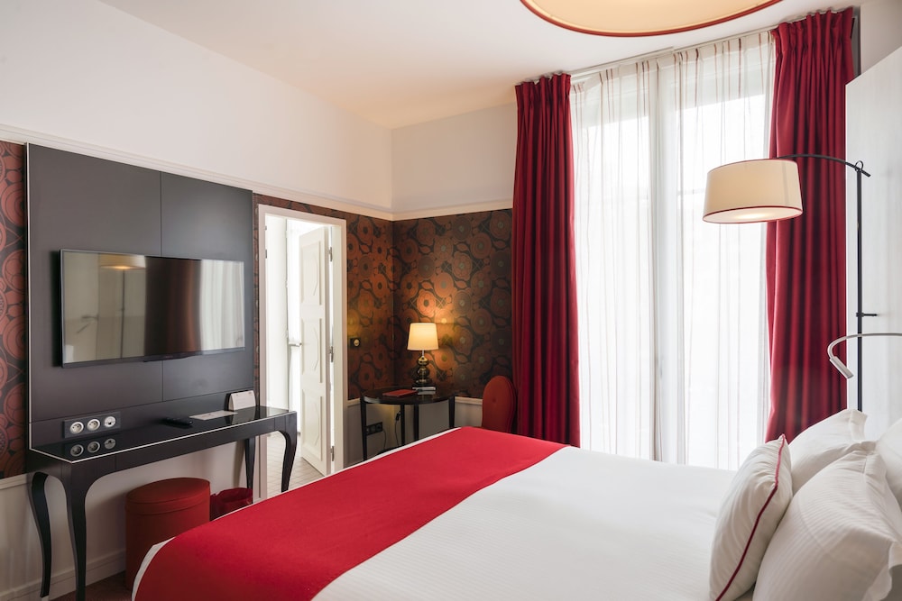 Room, 1 Double Bed - Photo 3