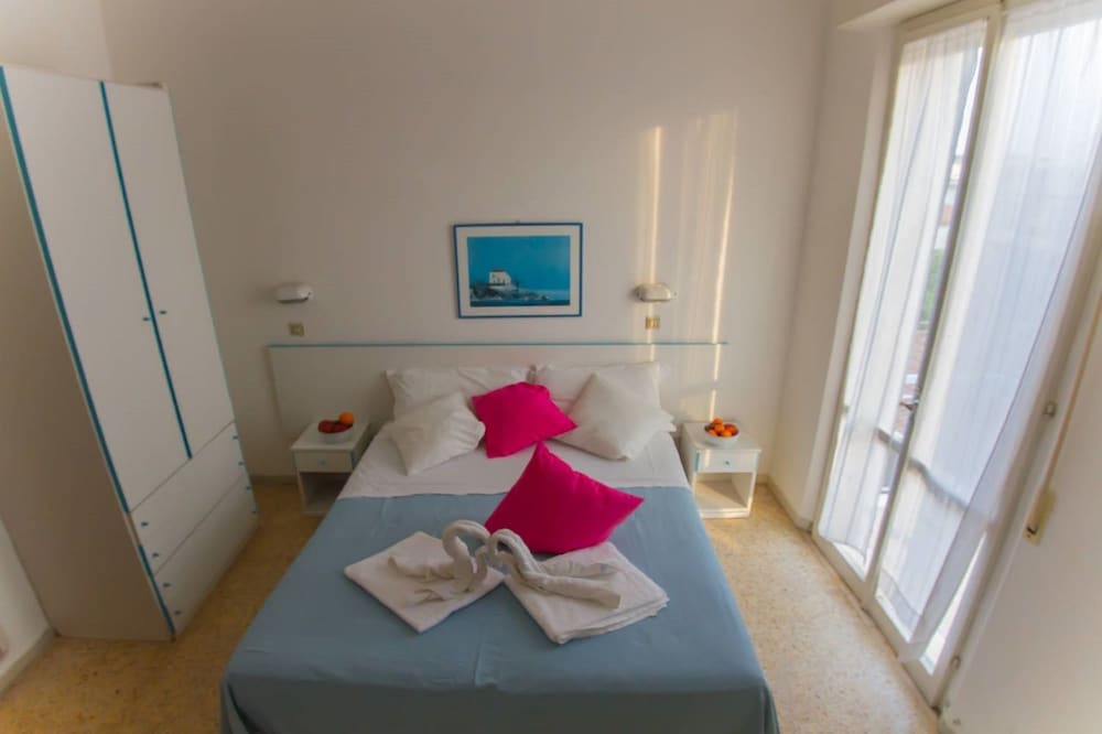 Double Room, Sea View
