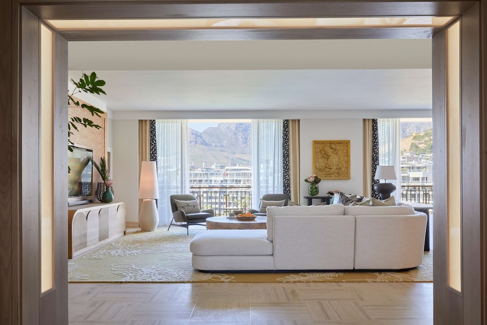 Suite (table Mountain)