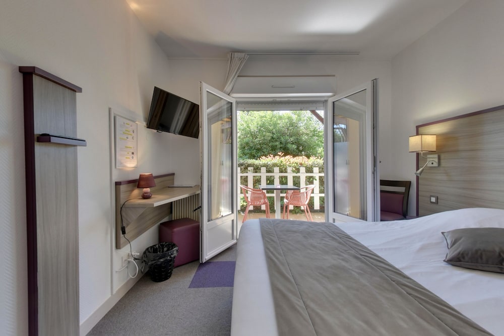 Superior Double Room - Photo 1