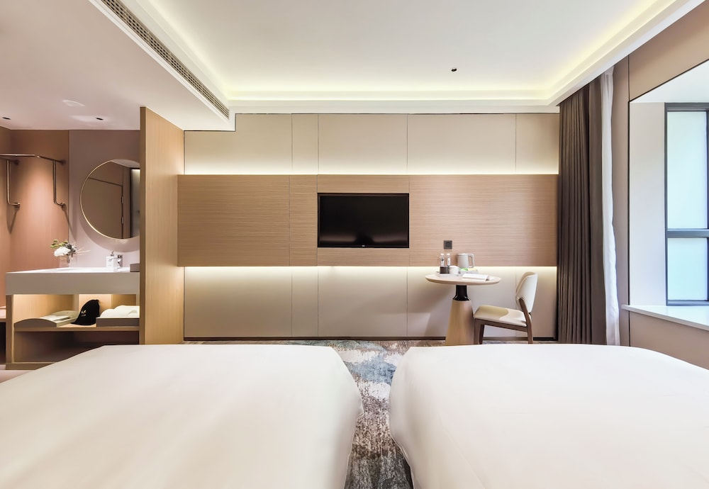 Basic Twin Room, Hill View