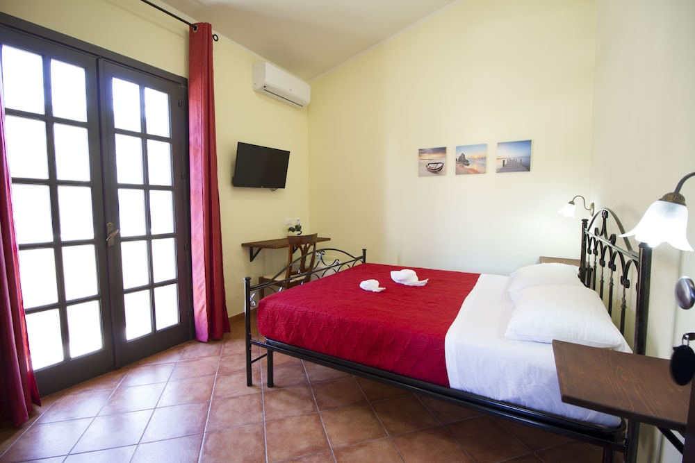 Deluxe Double Room, Balcony