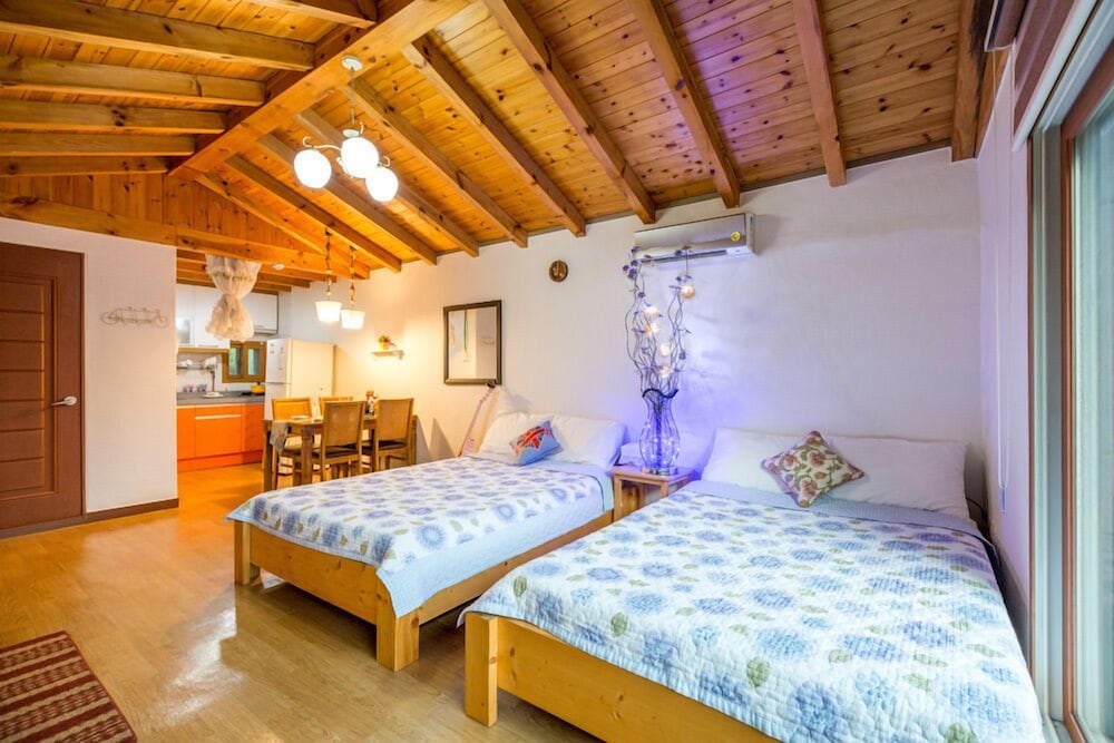 Room (Dalnimsil)