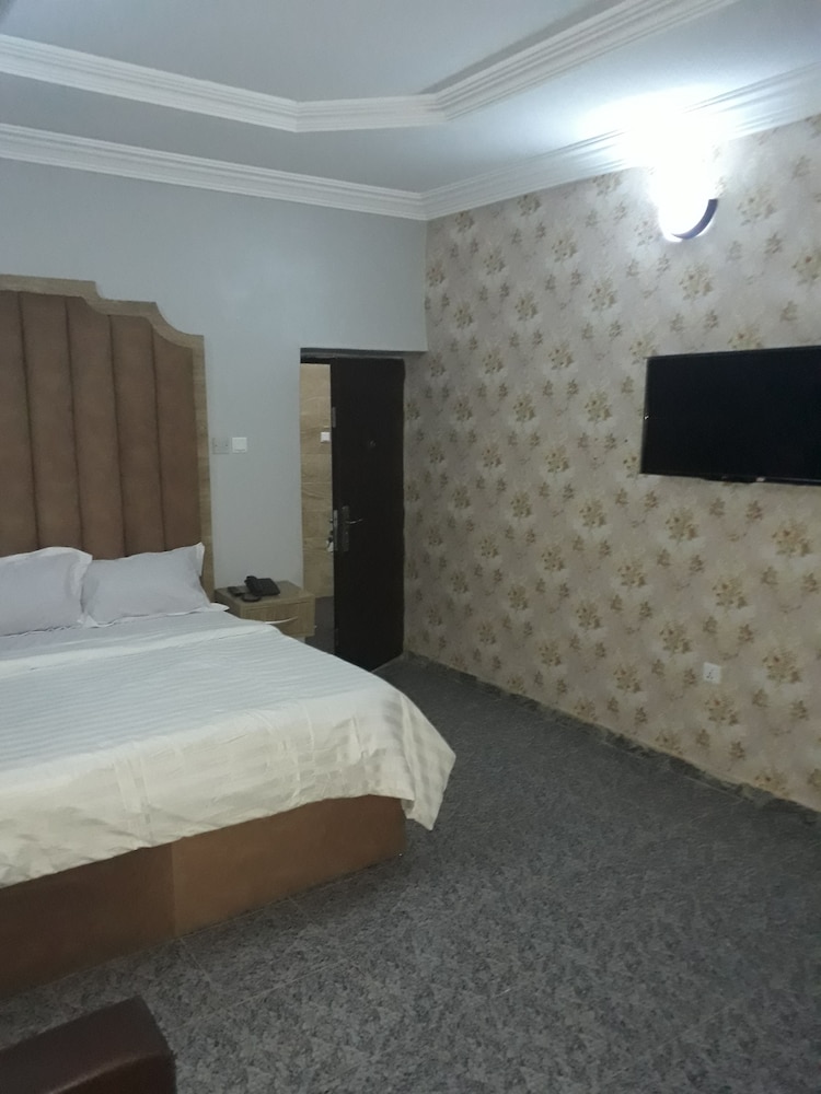 Executive Double Room, 1 Queen Bed, City View photo 3