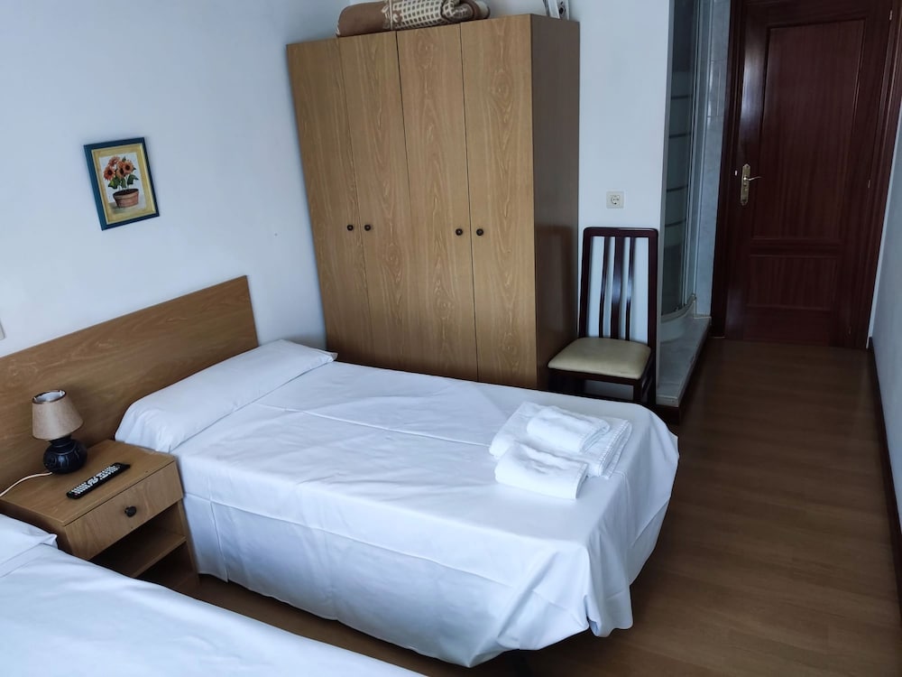 Double Room (sink in the room) photo 3