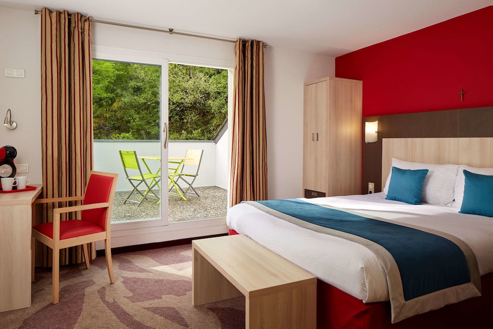 Deluxe Double Room - Photo 1