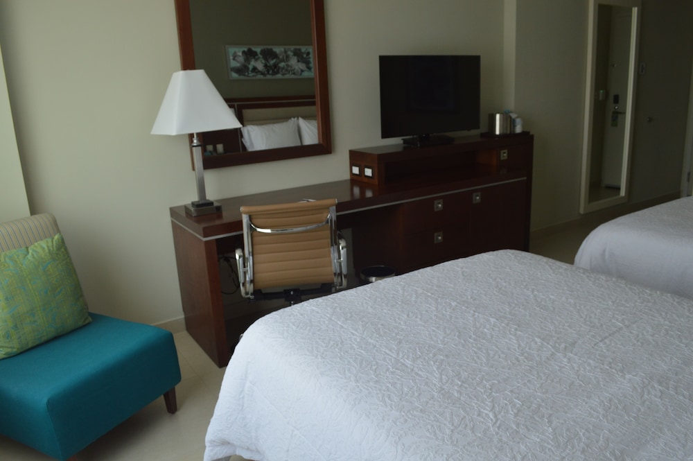 Room, 2 Double Beds, Refrigerator photo 2