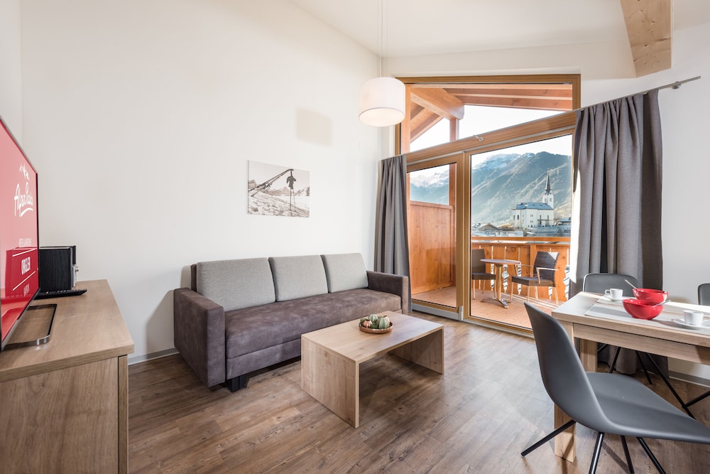 Superior Apartment, Non Smoking, Kitchen (Alpine Superior excl. cleaning fee 120 EUR) photo 2