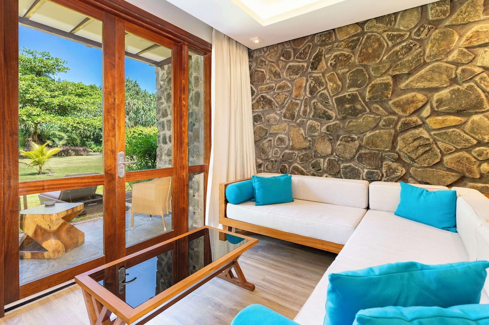 Double Room (superior Hill View)