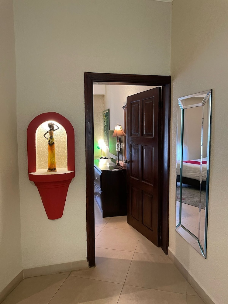 King Suite photo 3