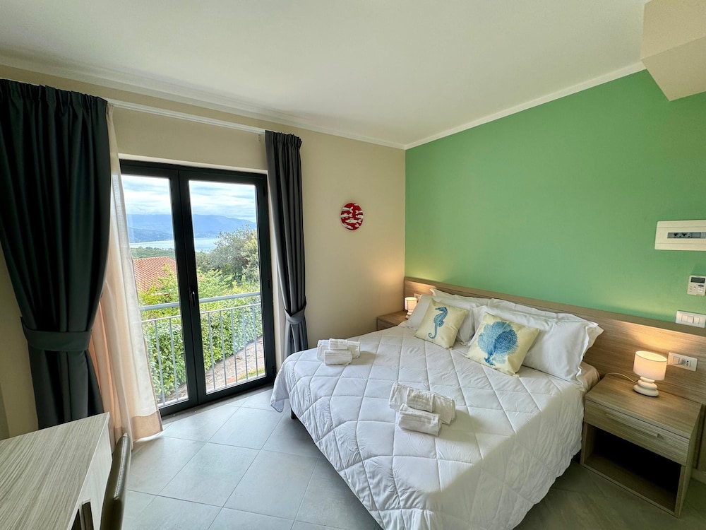 Panoramic Double Room photo 1