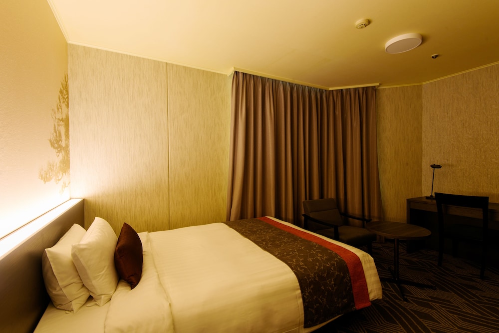 Business Single Room, Non Smoking (19sqm, Bed width 120cm) photo 2