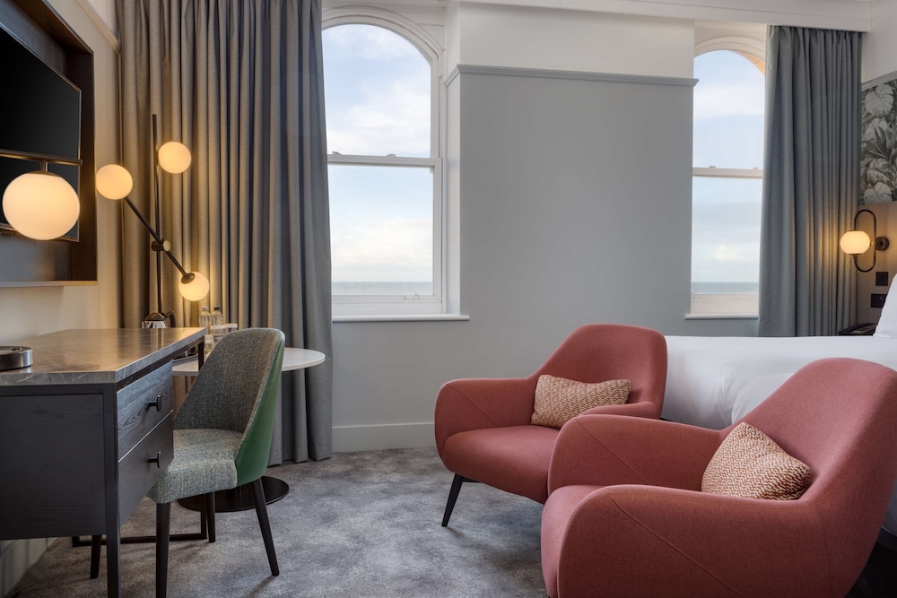 Superior Room, 2 Twin Beds, Sea View - Photo 4