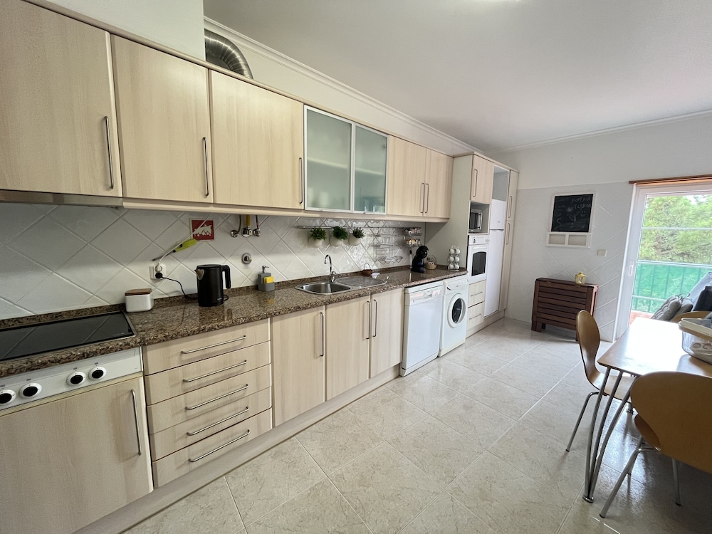 Family Apartment, 2 Bedrooms photo 3