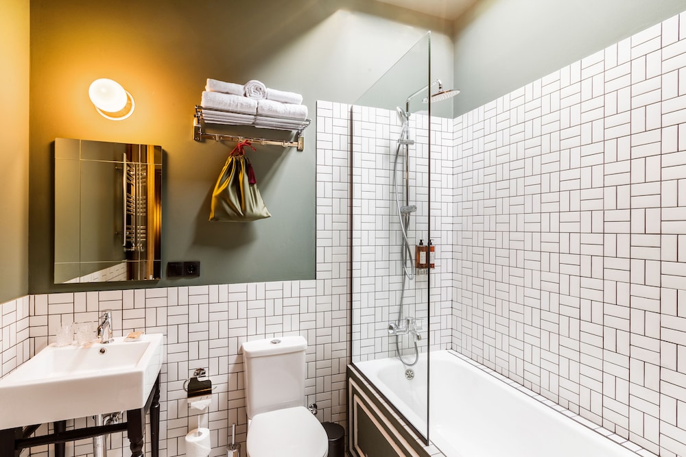 Exclusive Suite photo 2