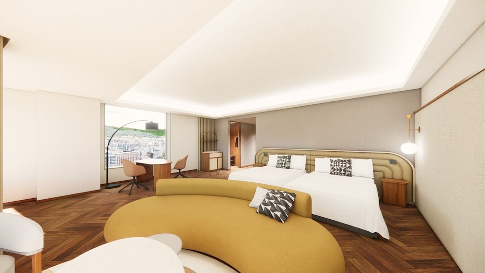 Suite, Non Smoking, Ocean View (Main, Fourth)