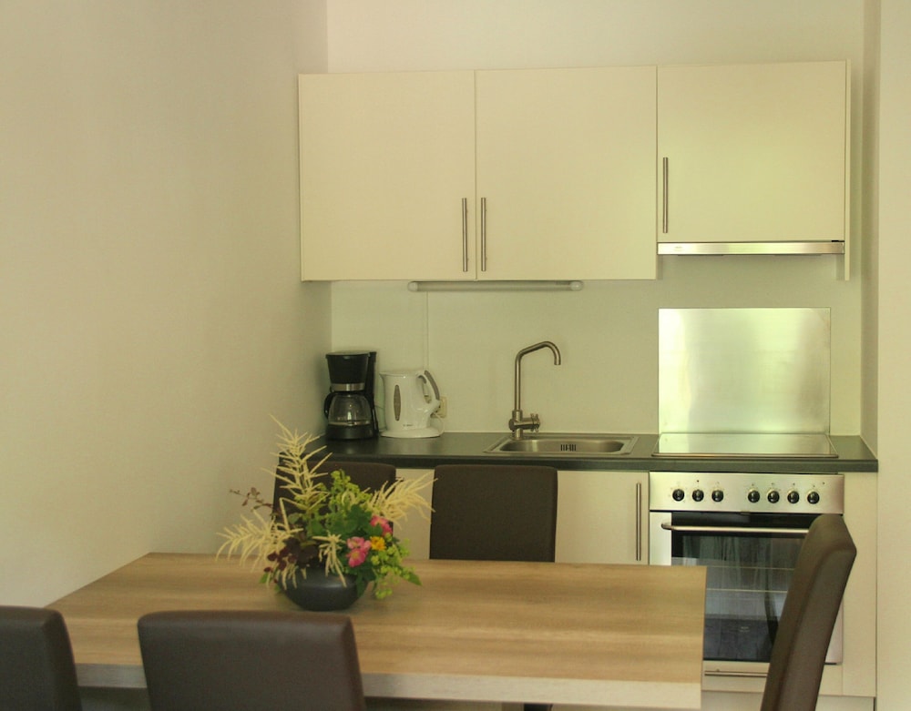 Apartment, 2 Bedrooms, Mountain View photo 3