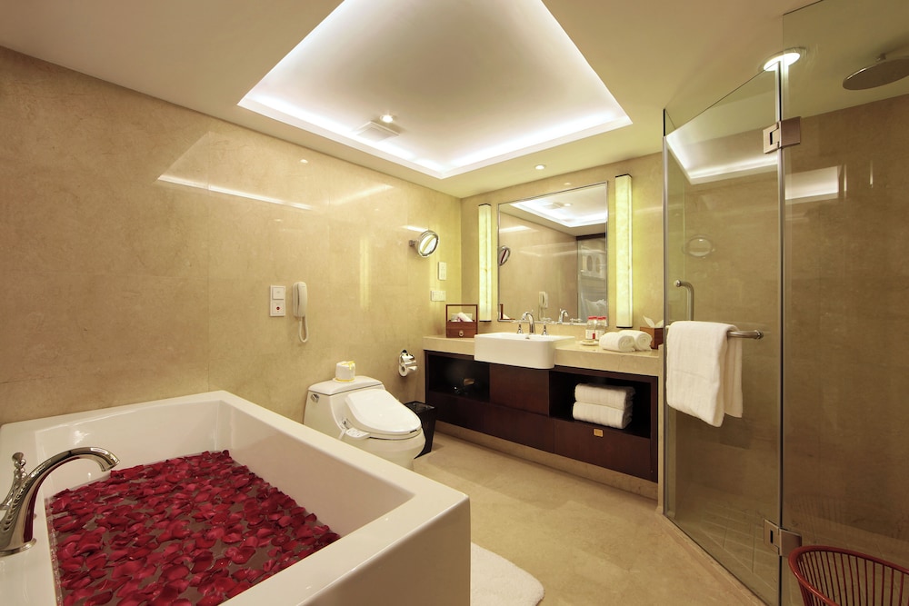 Suite (Non Smoking)