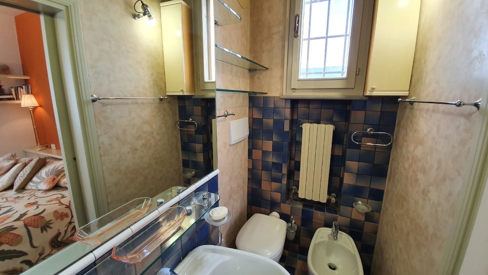 Double Room, Ensuite photo 2